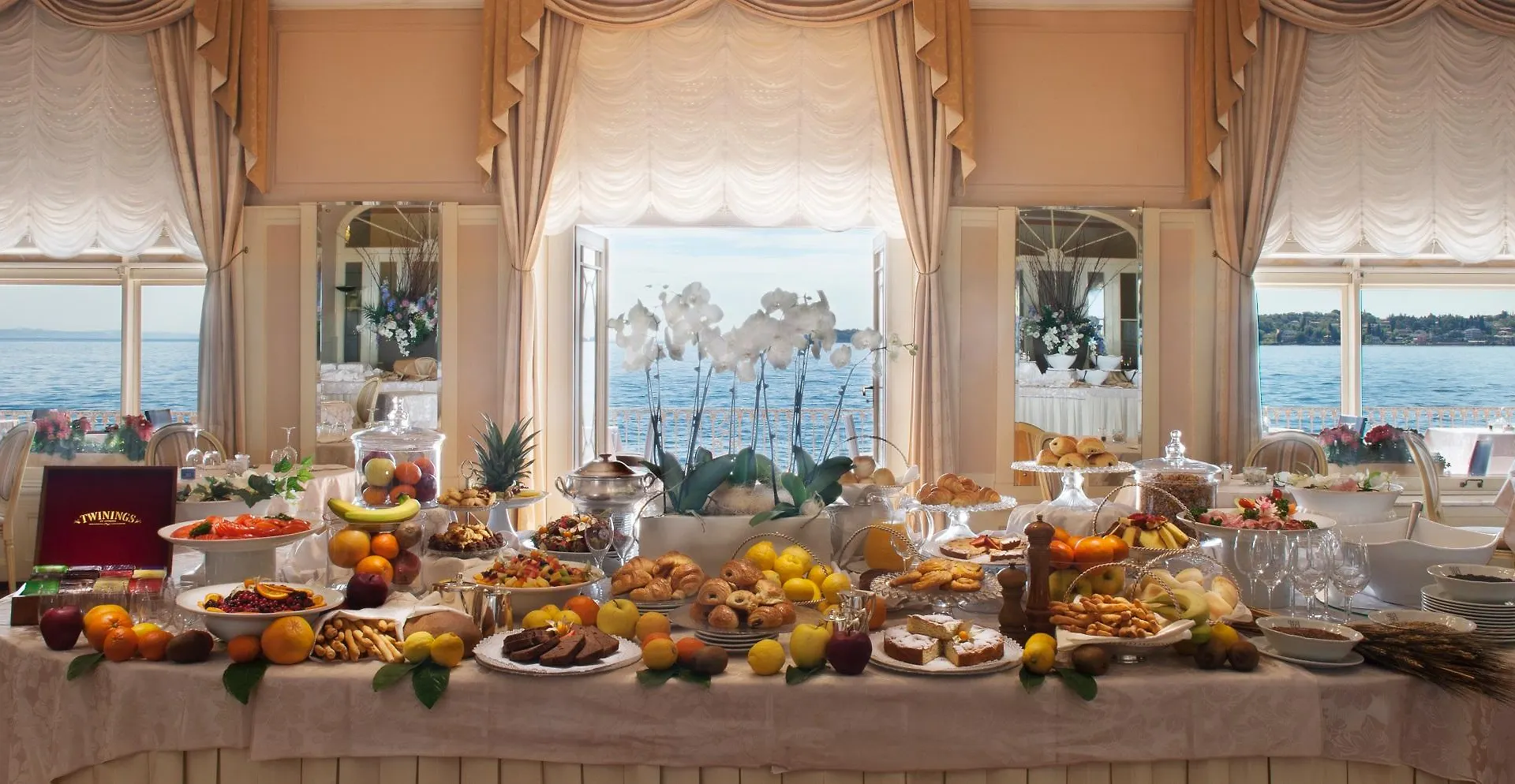 Grand Hotel Gardone Gardone Riviera 4*,