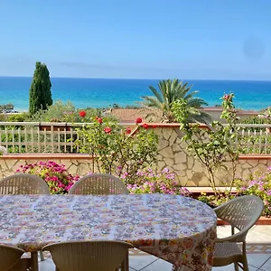 Mare Giuggiola Villa