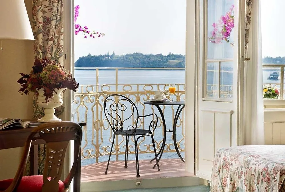 ****  Grand Hotel Gardone Gardone Riviera Italy